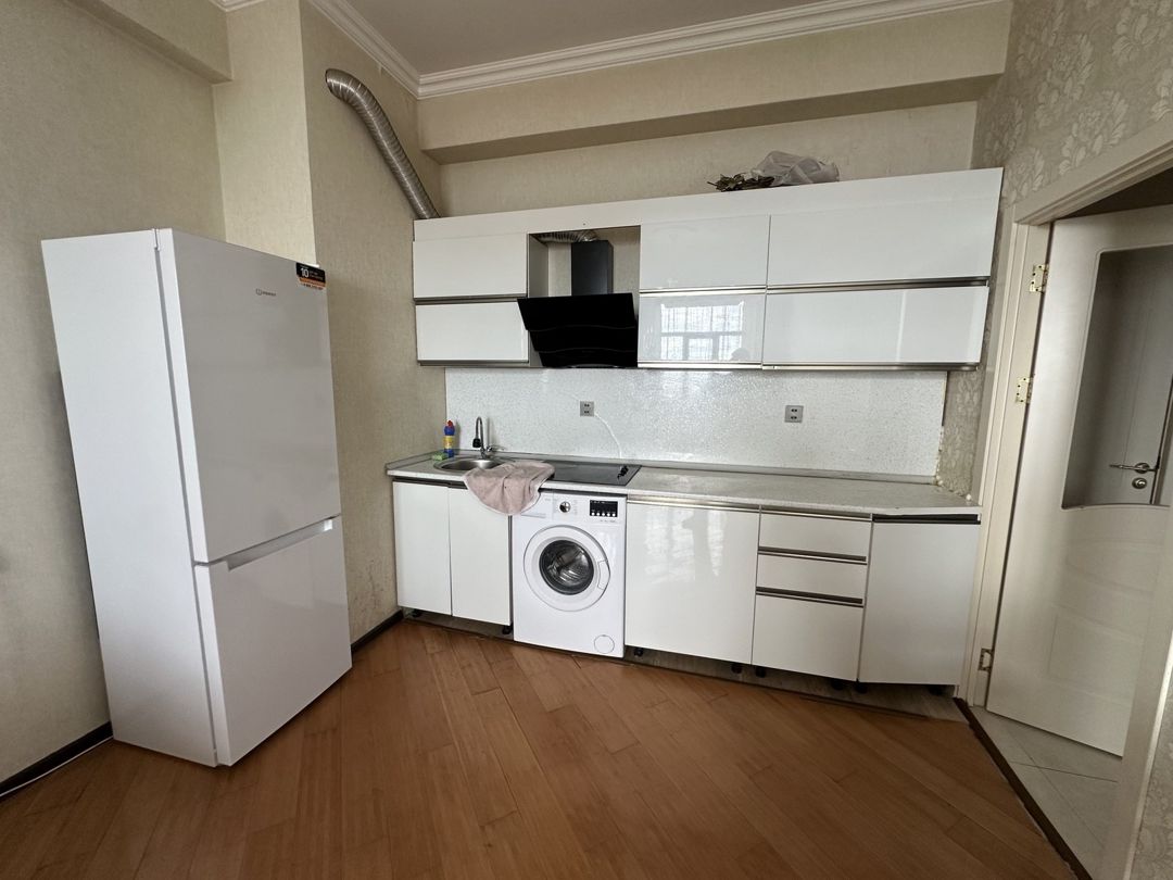 İcarəyə verilir 2 otaqlı yeni tikili 45 m² — Mənzil, Bakı (3)