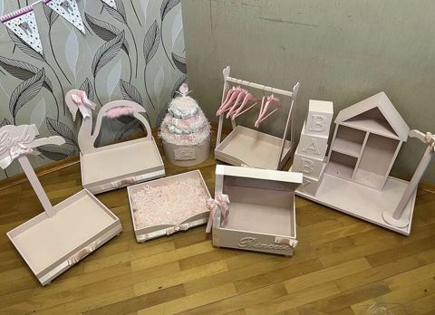 Uşaq temalı dekor və aksessuar dəsti – qız bebek üçün pastel çəhrayı — Elay