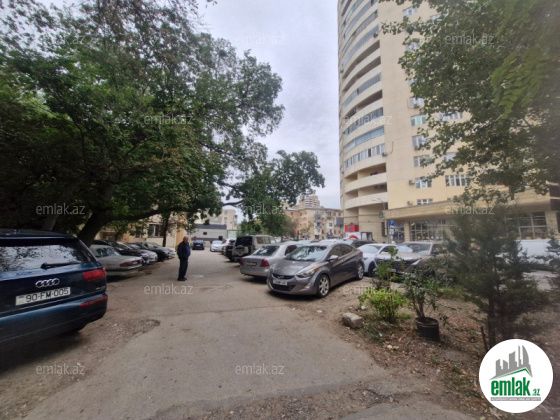 İcarəyə verilir 3 otaqlı 165 m² obyekt Elmlər Akademiyası m — Əmlak (10)