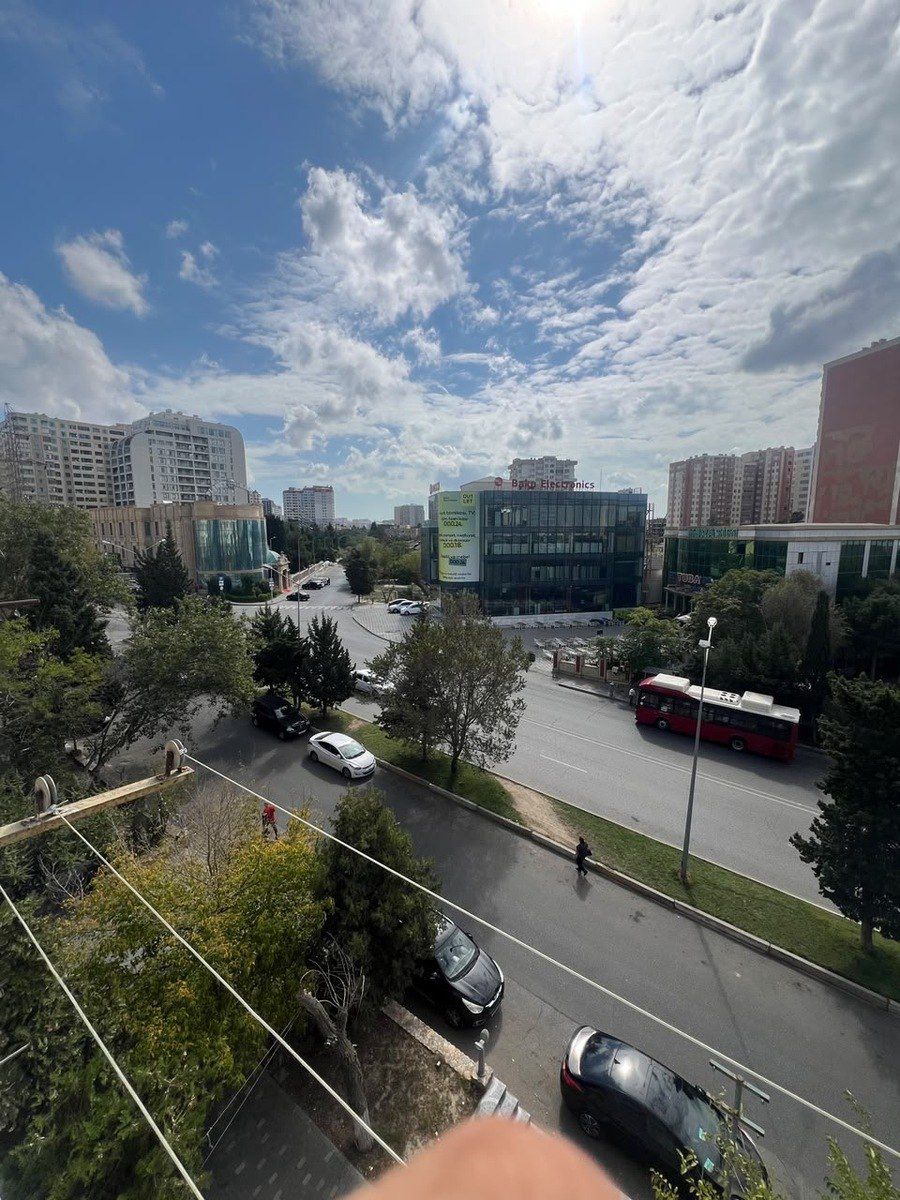 İcarəyə verilir 2 otaqlı köhnə tikili 75 m² — Mənzil, Bakı (2)