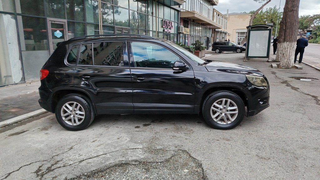 Volkswagen Tiguan, 2.0 L, 2010 il, 224 000 km — Avtomobillər, Bakı (9)