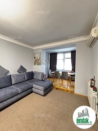Satılır 3 otaqlı 80 m² köhnə tikili Avtovağzal m