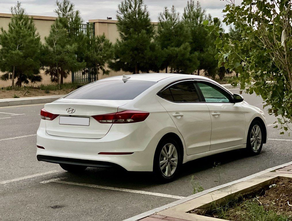 Hyundai Elantra, 2.0 L, 2017 il, 145 000 km — Avtomobillər, Bakı (2)