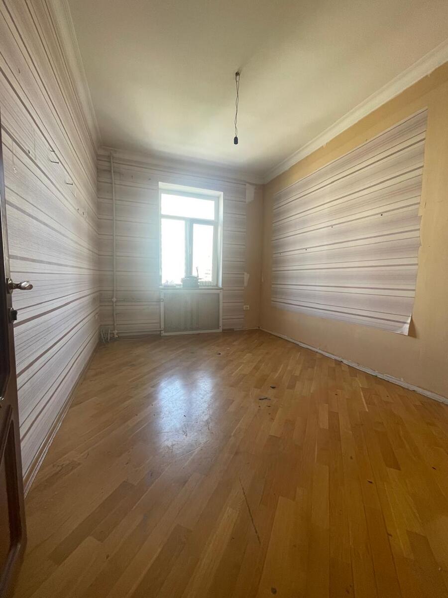 Satılır 3 otaqlı köhnə tikili 90 m² — Mənzil, Bakı (10)