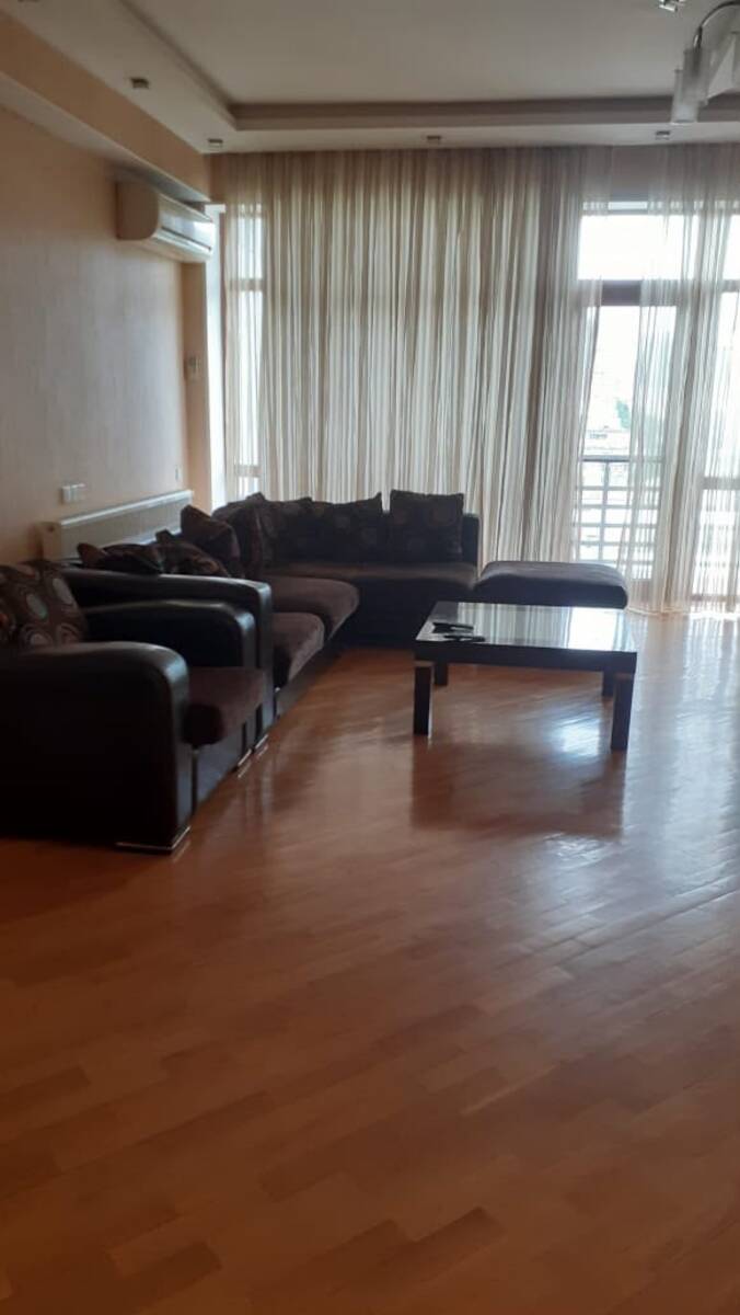 İcarəyə verilir 4 otaqlı yeni tikili 200 m² — Mənzil, Bakı (11)