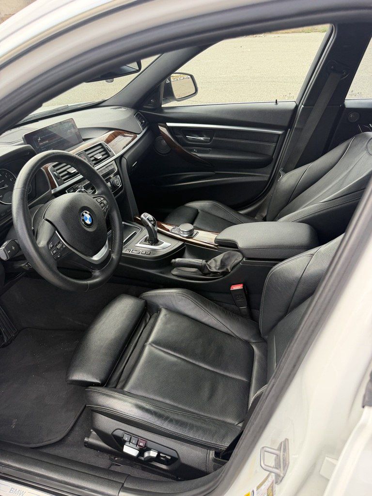 BMW 330, 2.0 L, 2017 il, 133 000 km — Avtomobillər, Bakı (10)