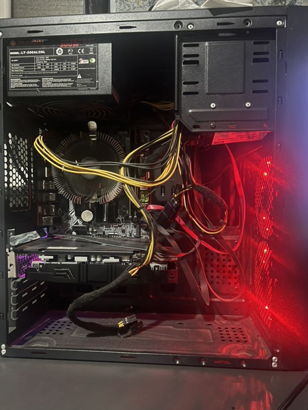 Tək sistem bloku satışdadır İ7 3770 RX5500XT 8gb Ram:8gb Ssd:500gb — Masaüstü kompüterlər, Masazır (3)