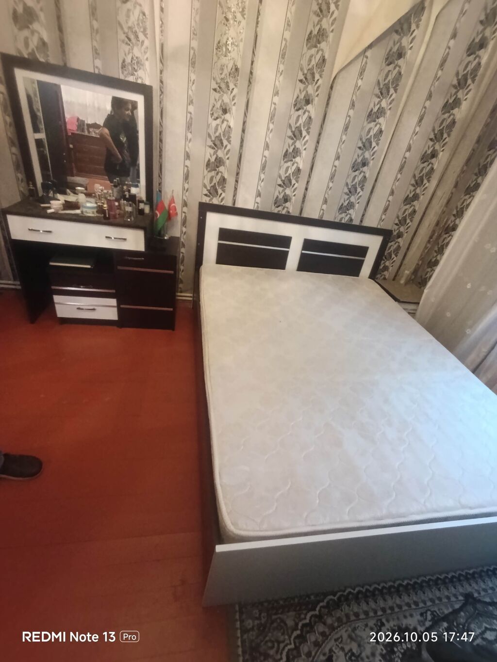Qoşa kravat 2 tumckalari 1 de guzgu termo - İki nəfərlik çarpayı — Yataq otağı mobilya dəstləri, Digah