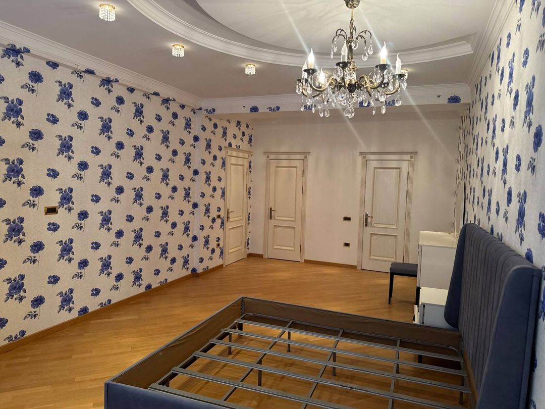 İcarəyə verilir 3 otaqlı yeni tikili 180 m² — Mənzil, Bakı (8)