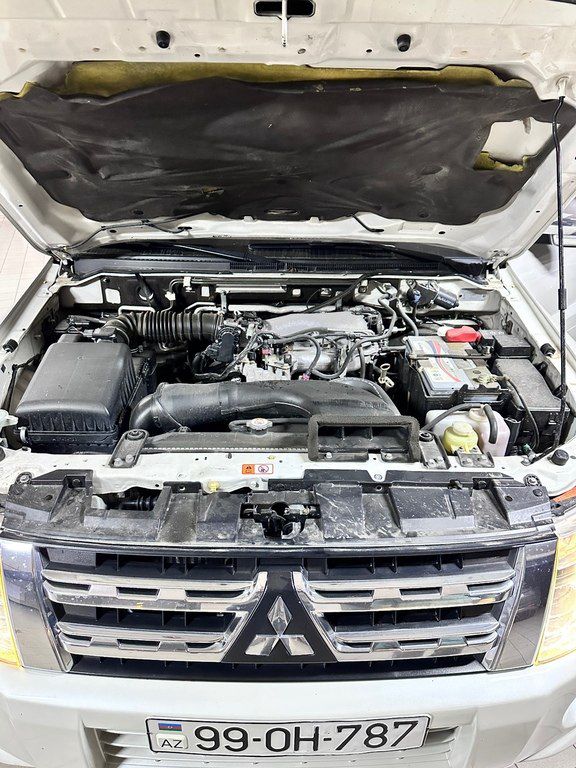 Mitsubishi Pajero, 3.5 L, 2013 il, 150 000 km 99-OH-787 — Avtomobillər, Bakı (8)