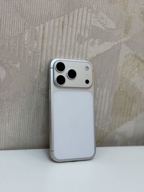 IPhone 17 Pro, 256 GB, Matte Silver — Bakı