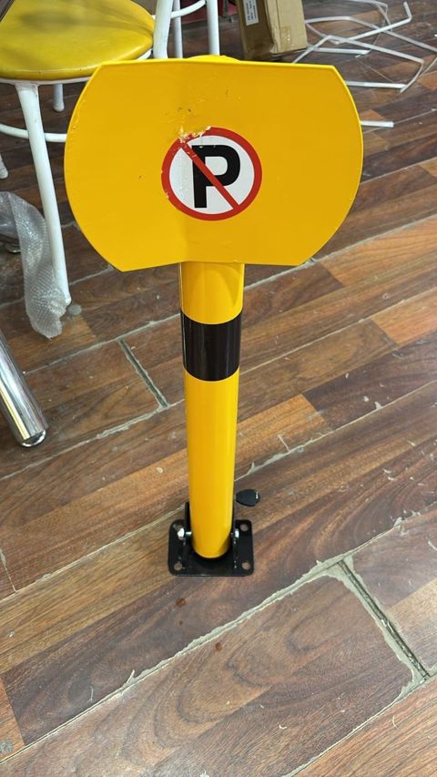 Parkinq yeri üçün metal qoruyucu maneə (barrier) — Bakı