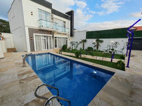 Satılır 4 otaqlı həyət evi/bağ evi 200 m² — Bakı