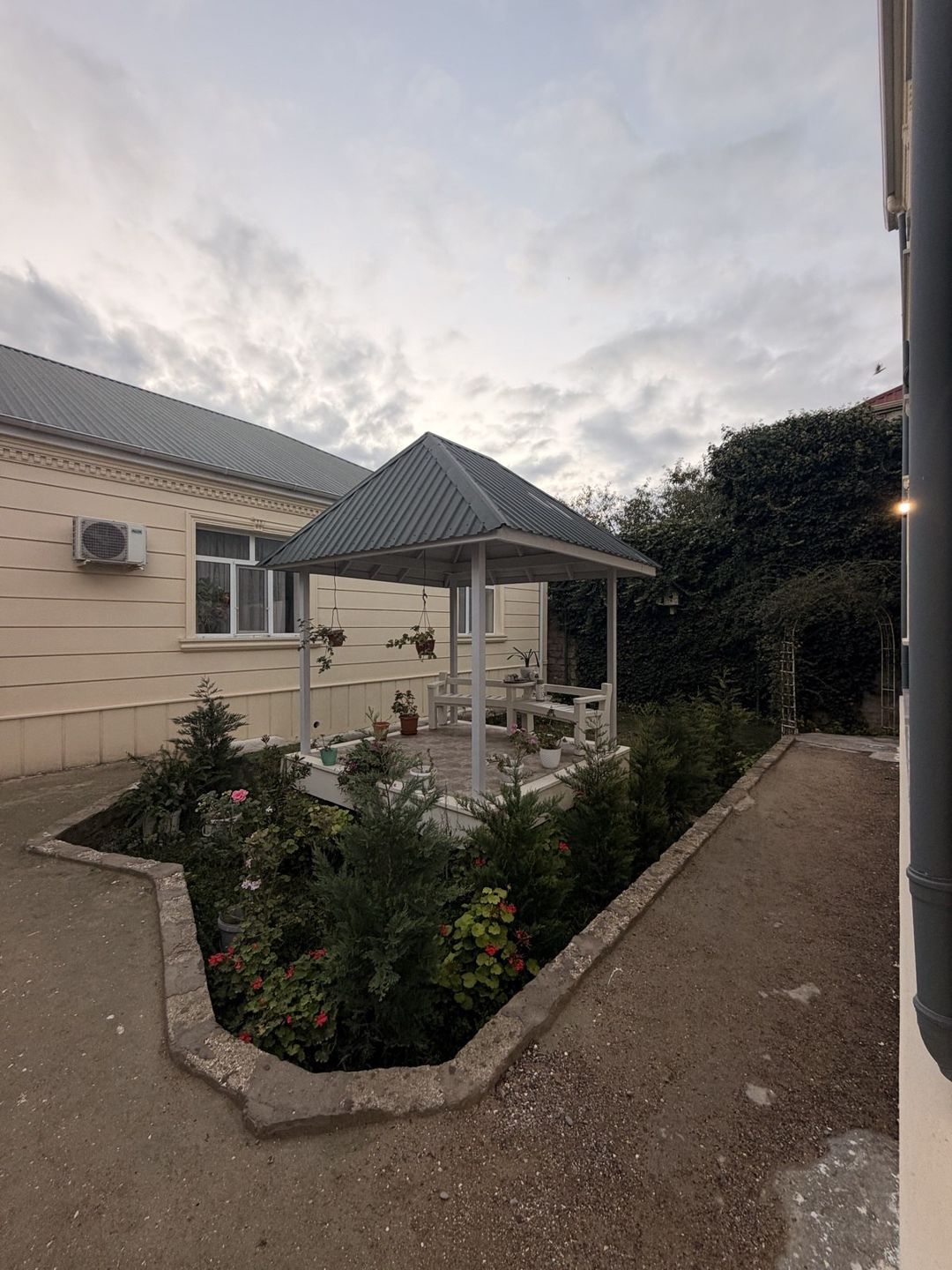 Satılır 9 otaqlı həyət evi/bağ evi 270 m² — Ev, villa, Bakı (4)