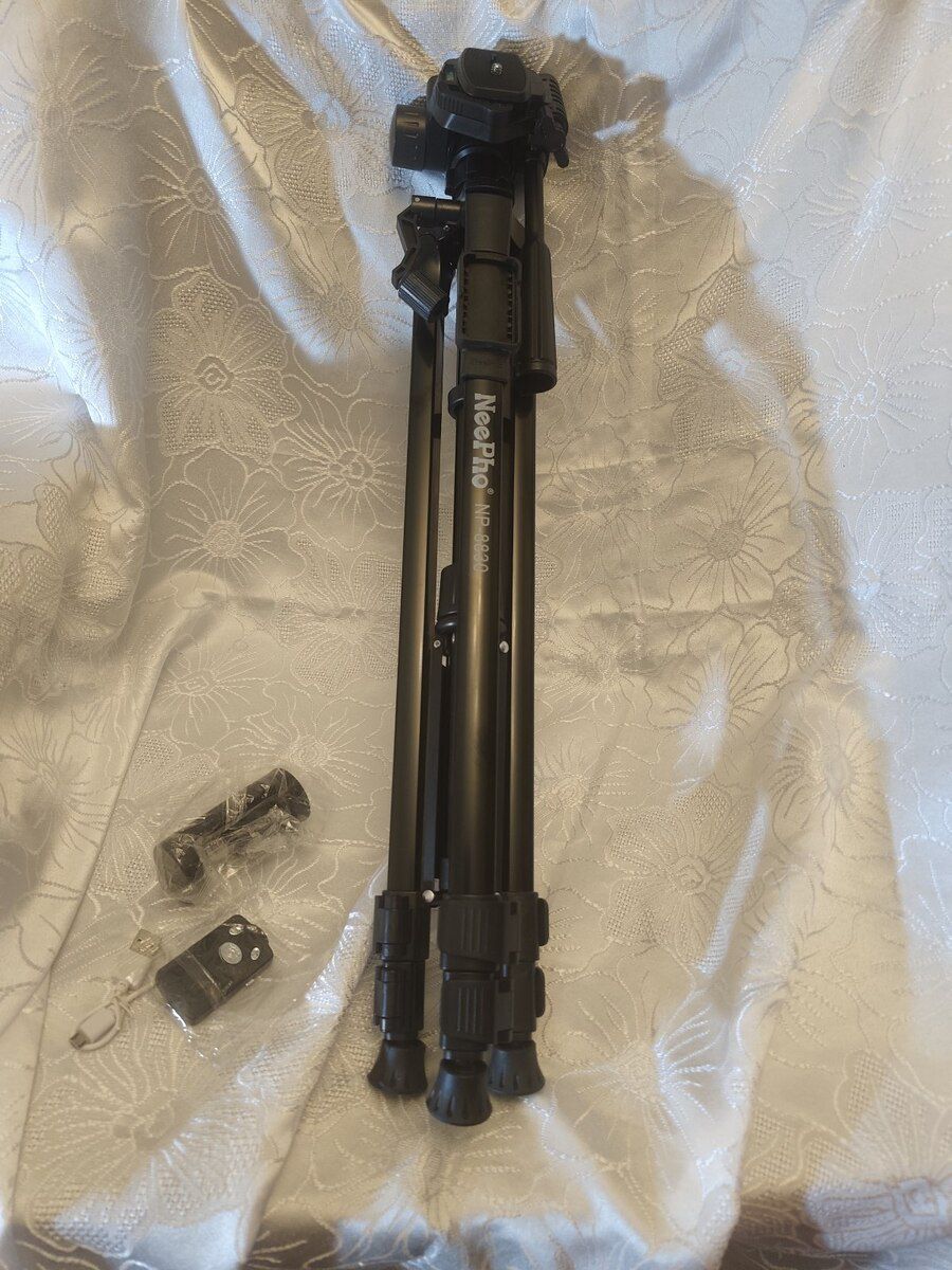 Nee Pho 8830 tripod — Foto və video texnikası, Xırdalan (4)