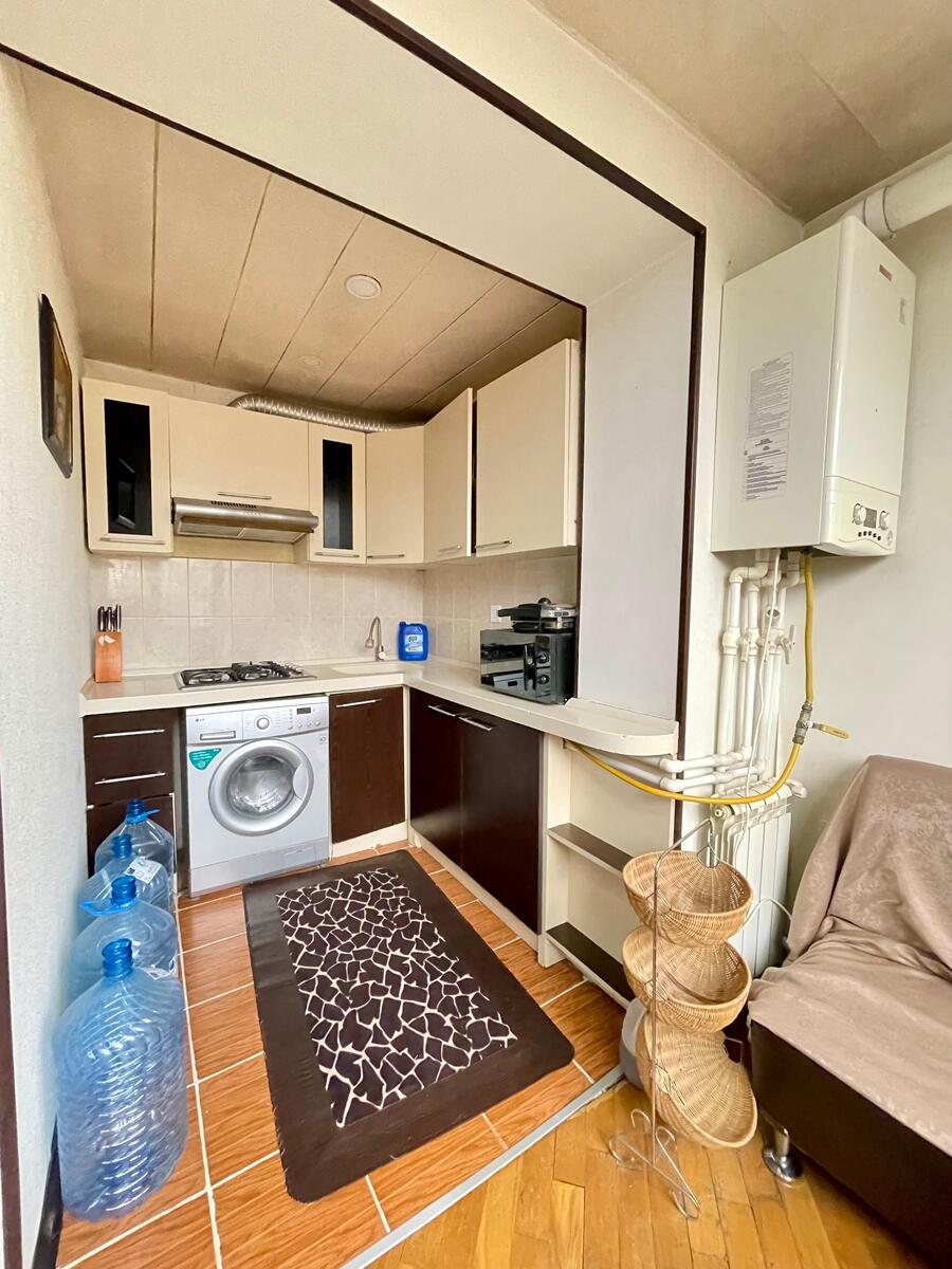 Satılır 2 otaqlı köhnə tikili 60 m² — Mənzil, Bakı (8)