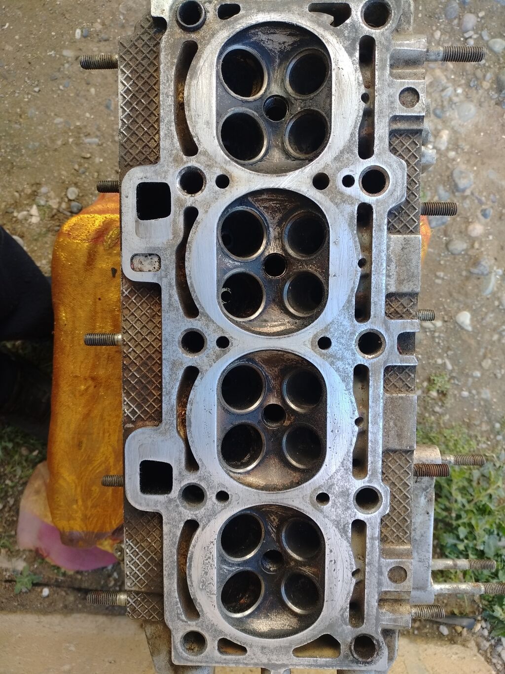 Model Vaz 2110 və 2112 yə qalofqa yaxşi vəzyyətdə16 klapan — Mühərriklər, Şirvan (3)