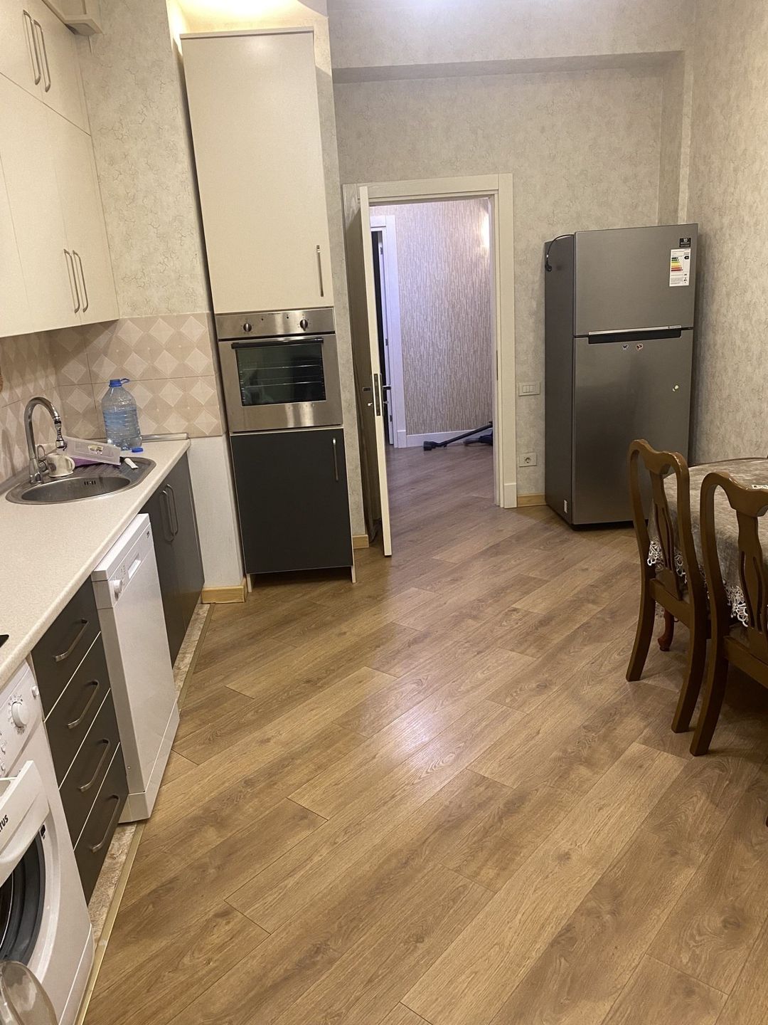 İcarəyə verilir 3 otaqlı yeni tikili 146 m² — Mənzil, Bakı (8)