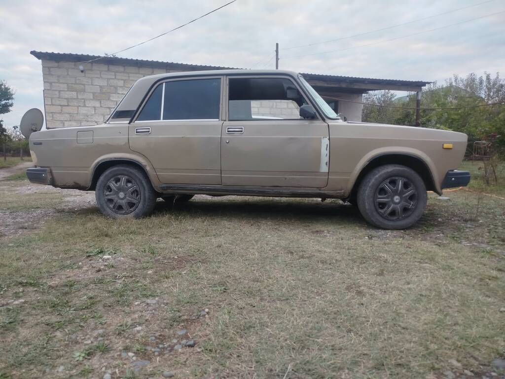 Lada (VAZ) 2105, 1.5 L, 1983 il, 76 947 km 11-BJ-734 — Avtomobillər, Beyləqan (6)