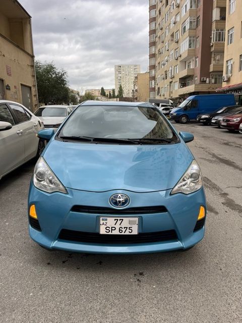 Toyota Aqua, 1.5 L, 0.9 kWh, 2014 il, 429 010 km — Bakı