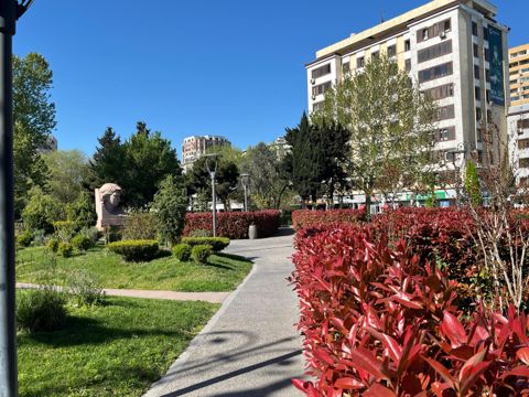 Satılır 3 otaqlı köhnə tikili 80 m² — Bakı