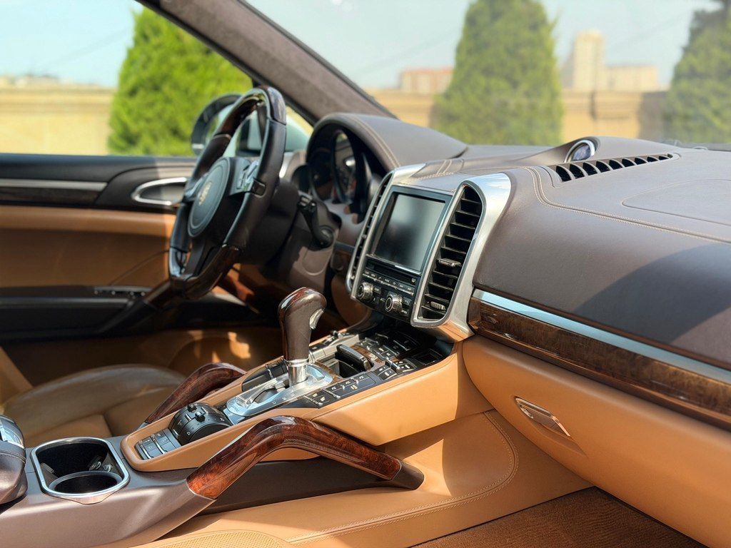 Porsche Cayenne Turbo, 4.8 L, 2012 il, 157 500 km — Avtomobillər, Bakı (12)