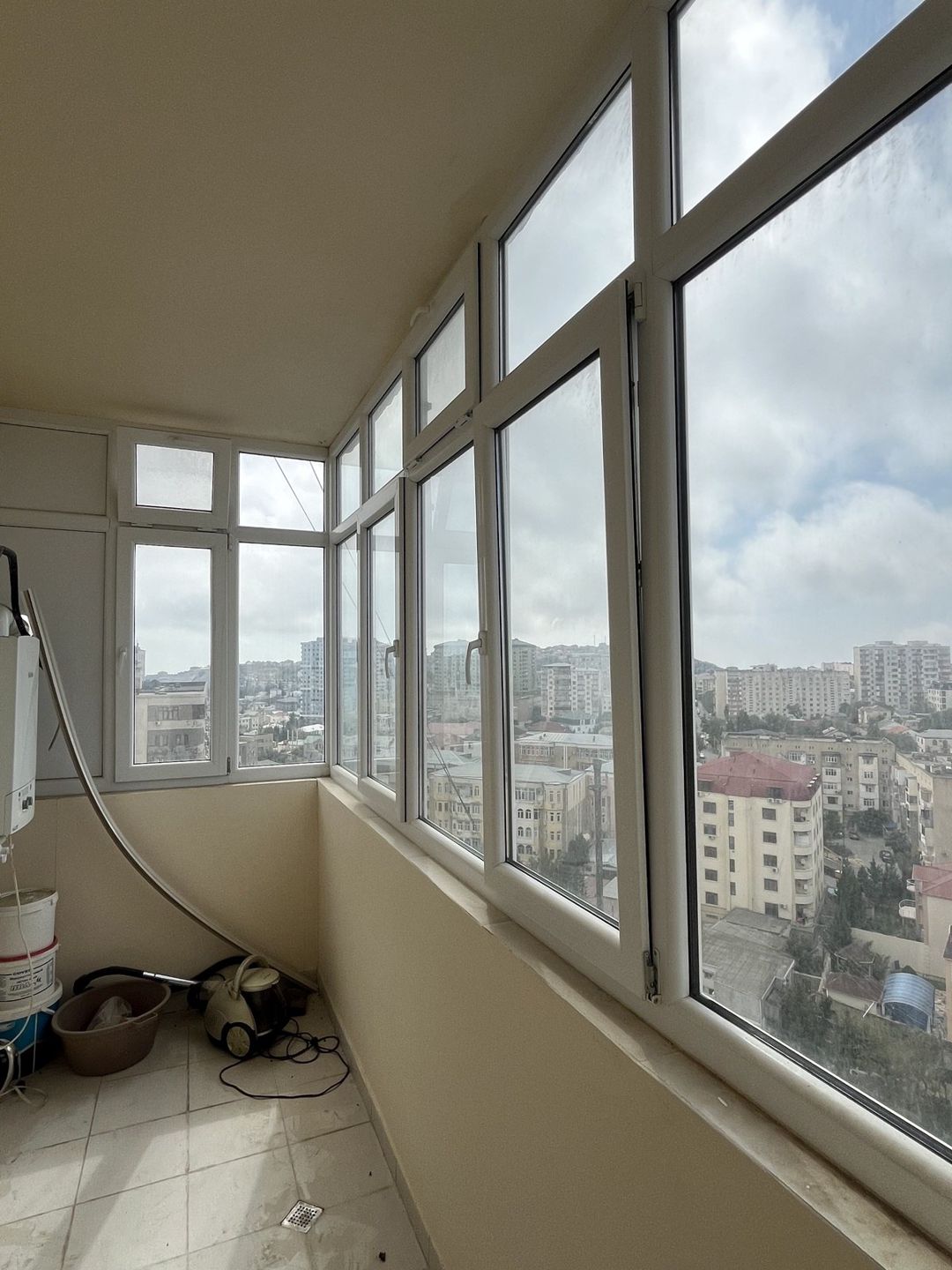 İcarəyə verilir 3 otaqlı yeni tikili 142 m² — Mənzil, Bakı (11)