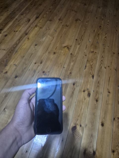 Apple iPhone 7 Black 32GB — Bakı