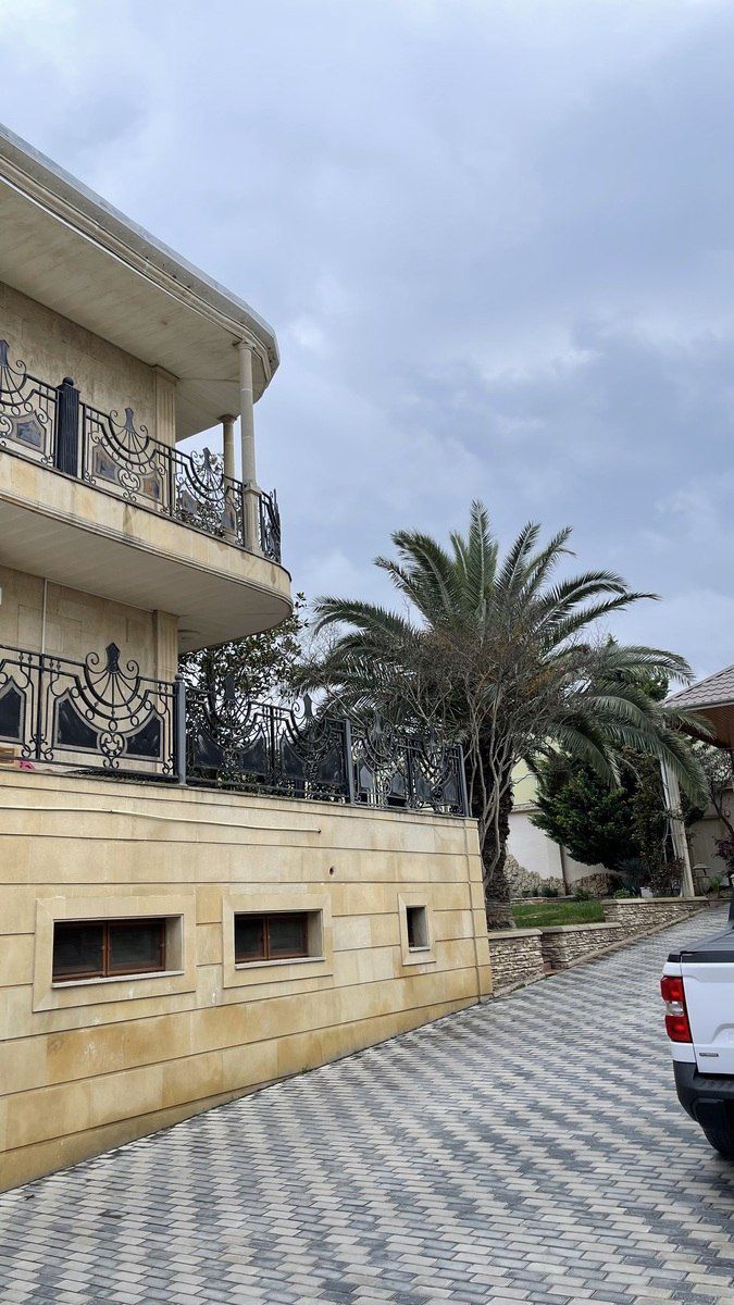 Satılır 6 otaqlı həyət evi/bağ evi 350 m² — Ev, villa, Bakı (3)
