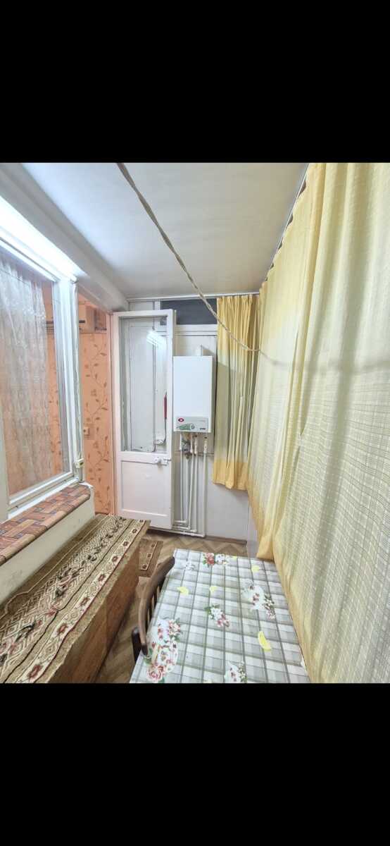 İcarəyə verilir 2 otaqlı köhnə tikili 42 m² — Mənzil, Bakı (7)