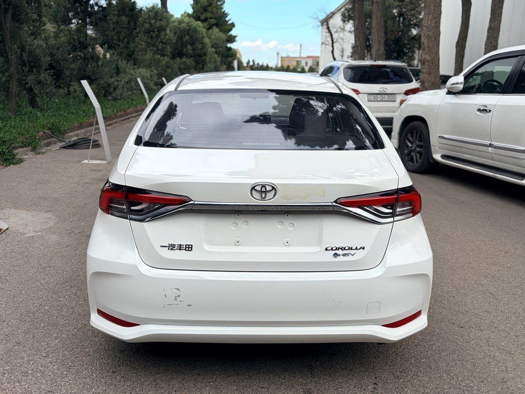 Toyota Corolla, 1.8 L, 0.85 kWh, 2025 il, yeni — Avtomobillər, Bakı (8)