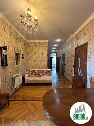 Satılır 4 otaqlı 120 m² köhnə tikili 28 May m — Mənzil (3)