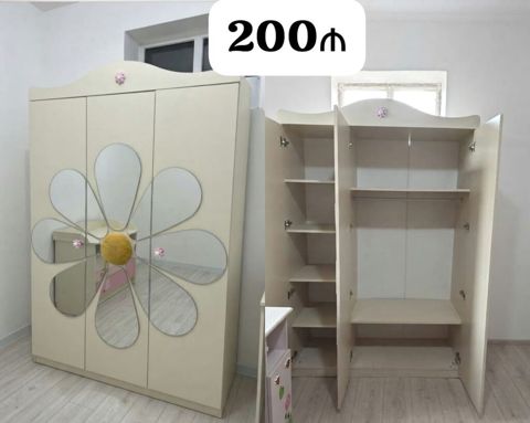 Dolab 200 manat.Catdirilma odenisle.Olcu H 205/E130/D 45. Unvan — Bakı