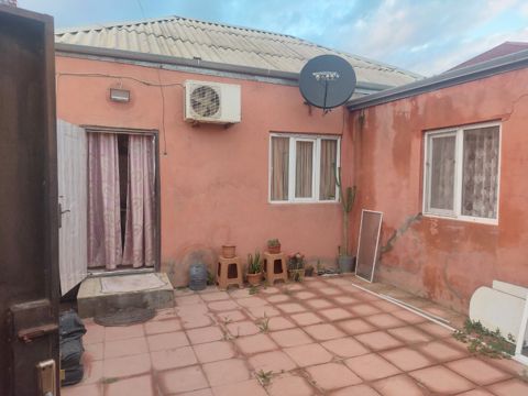 Həyət evi, Maştağa qəs — Bakı
