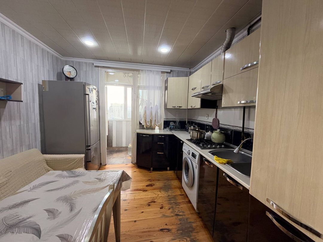 Satılır 3 otaqlı köhnə tikili 75 m² — Mənzil, Bakı (3)