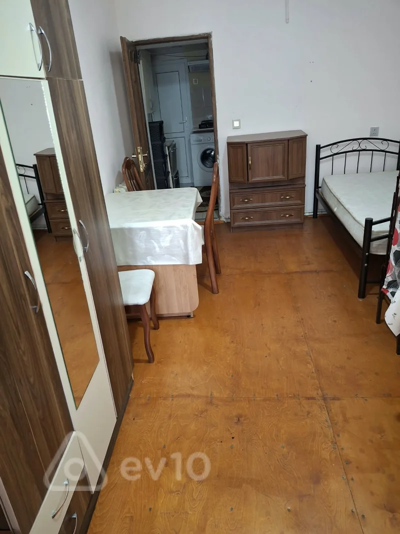 1 otaqlı həyət evi, 35 m², Yasamal rayonu Vasif Əliyev küçəsi — kirayə — Bakı