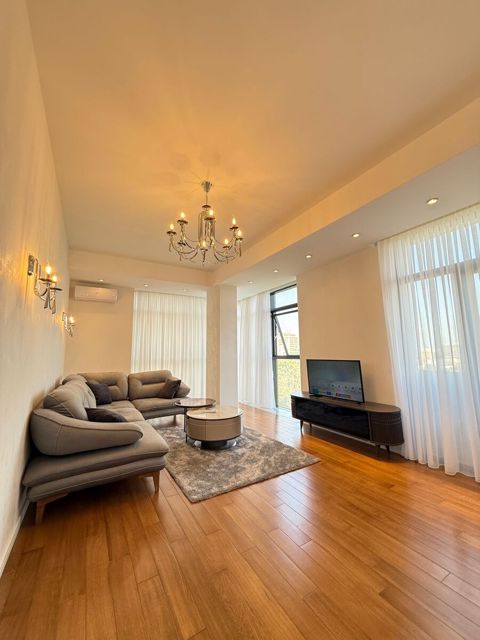 İcarəyə verilir 2 otaqlı yeni tikili 80 m² — Bakı