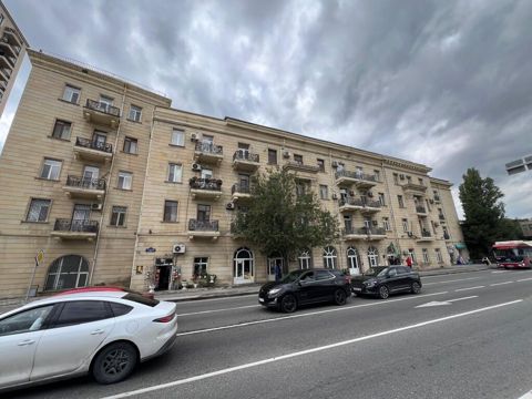 Bakı, 2 otaqlı, Köhnə tikili, 56 kv. m — Bakı