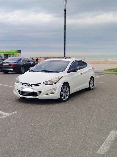 Hyundai Elantra, 2012 il — Sumqayıt