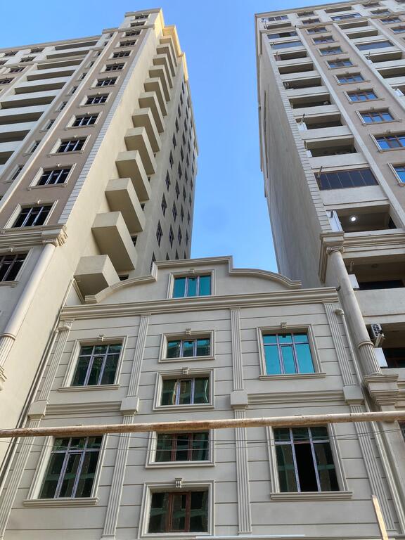 Satılır obyekt 810 m² — Əmlak, Bakı (3)