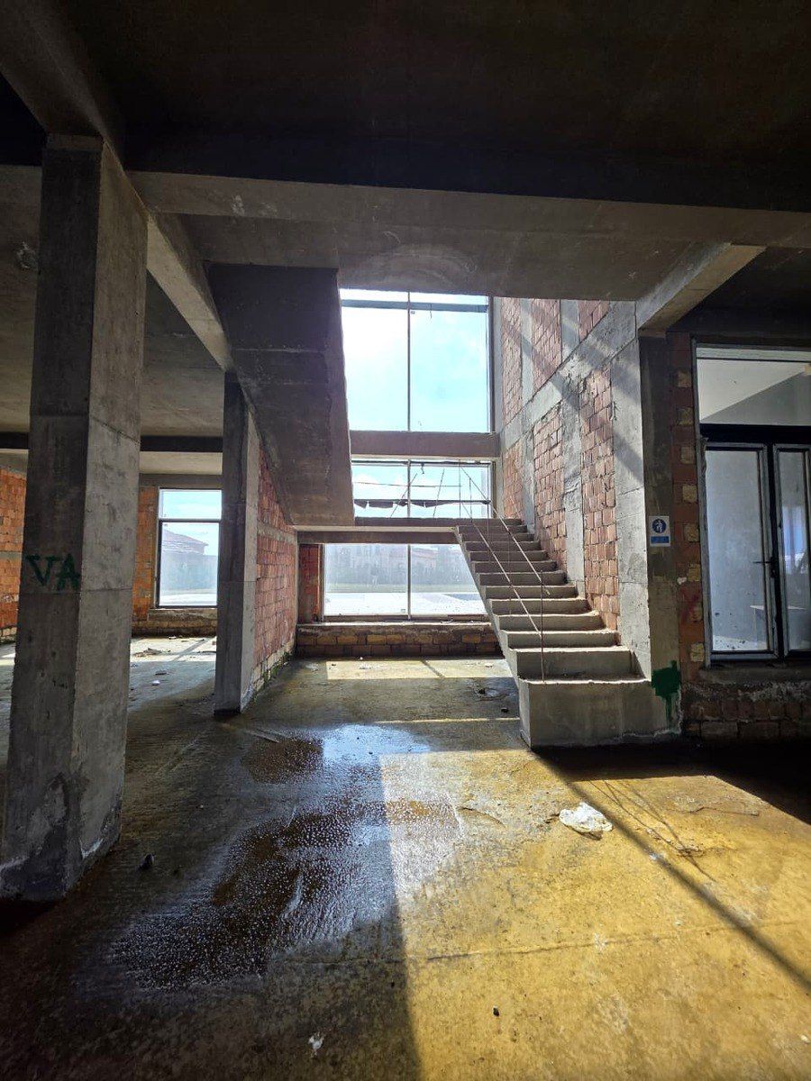 Satılır 8 otaqlı həyət evi/bağ evi 950 m² — Ev, villa, Bakı (7)