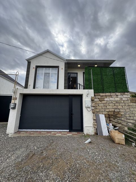 Satılır 5 otaqlı həyət evi/bağ evi 110 m² — Bakı