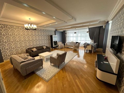 İcarəyə verilir 4 otaqlı yeni tikili 195 m² — Bakı