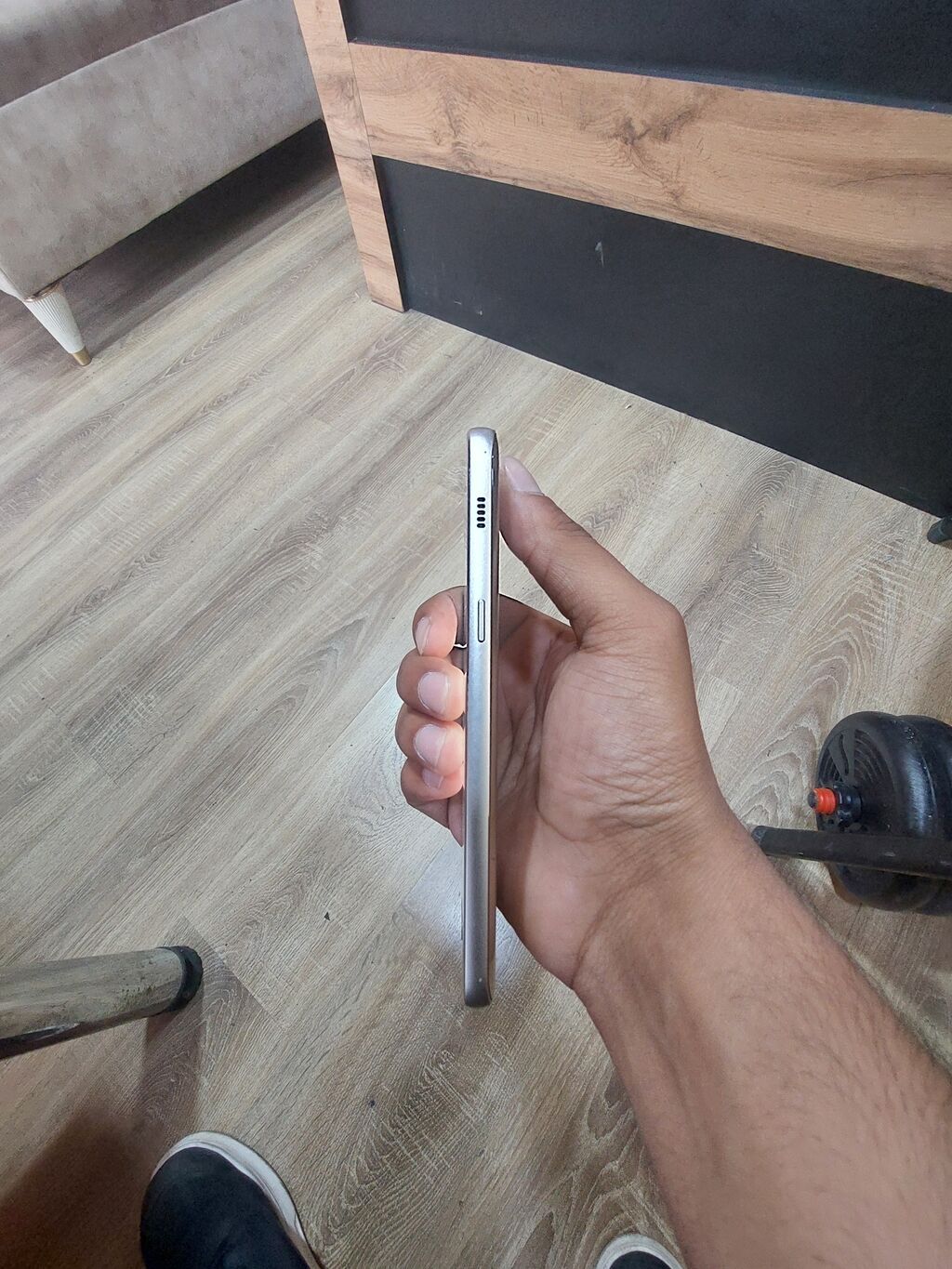 Samsung Galaxy A3 2017, 16 GB, rəng - Qızılı, Barmaq izi — Samsung, Bakı (3)
