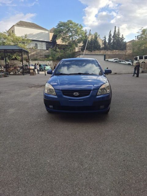 Kia Rio, 1.4 L, 2005 il, 275 000 km — Bakı