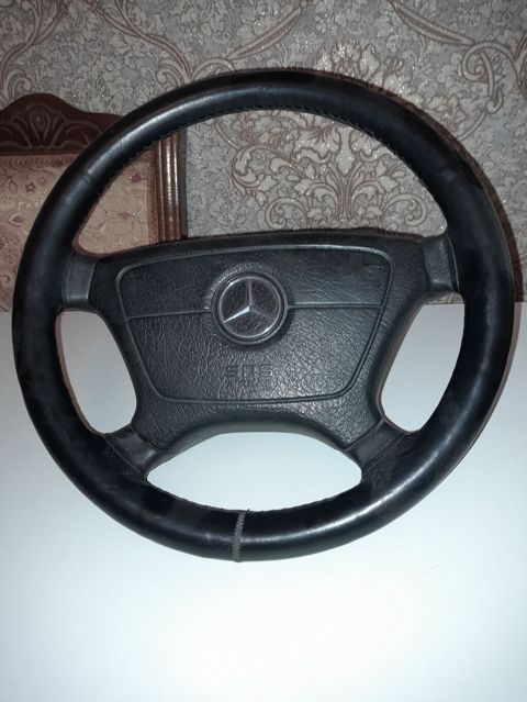 Mercedes-Benz orijinal sükan (airbag yeri olan) – klassik üçşüalı — Bakı