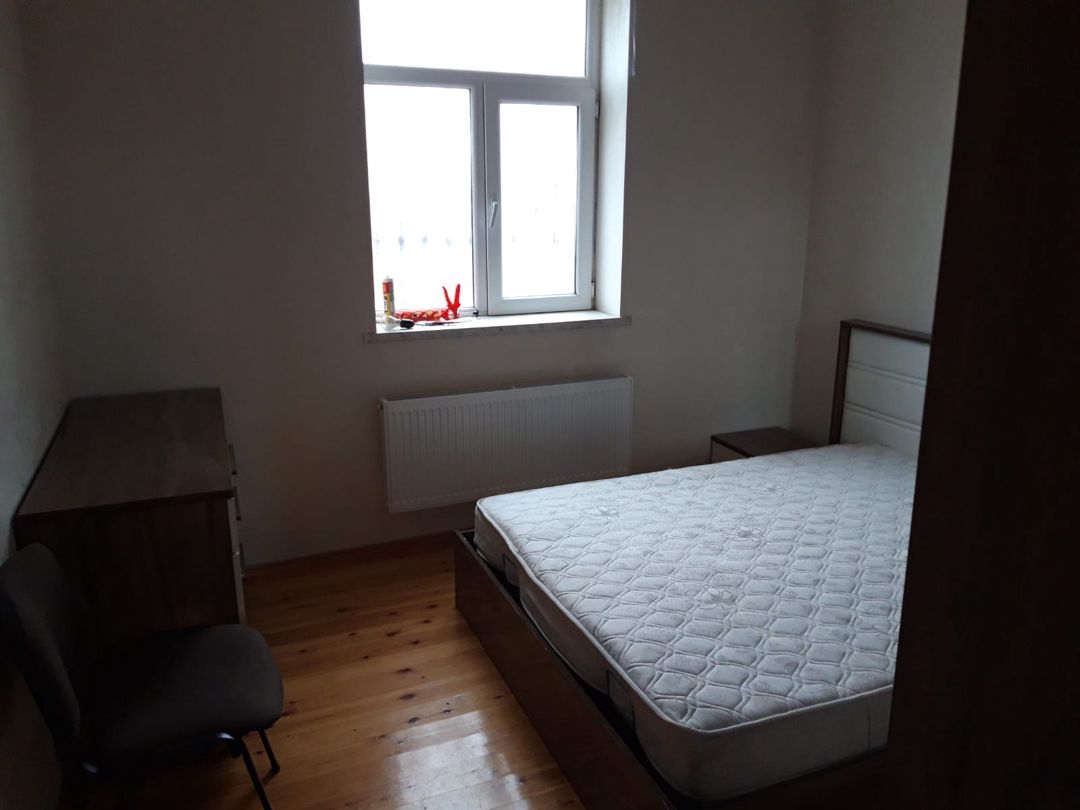 Satılır 6 otaqlı həyət evi/bağ evi 200 m² — Ev, villa, Bakı (6)