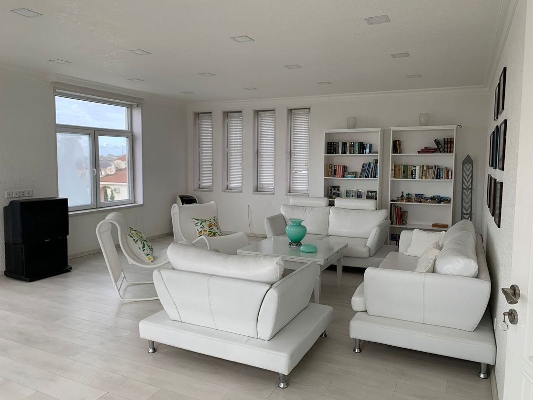 Satılır 6 otaqlı həyət evi/bağ evi 420 m² — Ev, villa, Bakı (6)