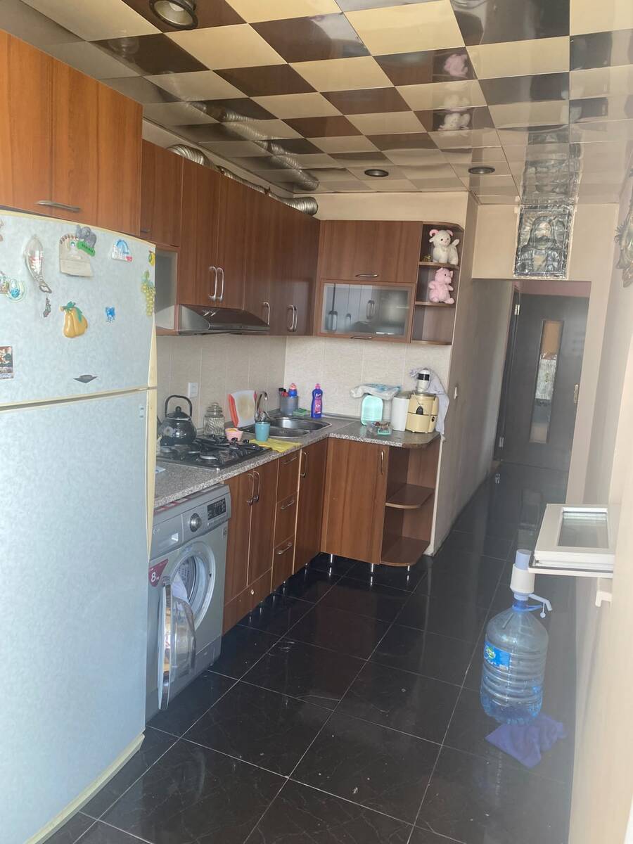Satılır 3 otaqlı köhnə tikili 75 m² — Mənzil, Bakı (12)