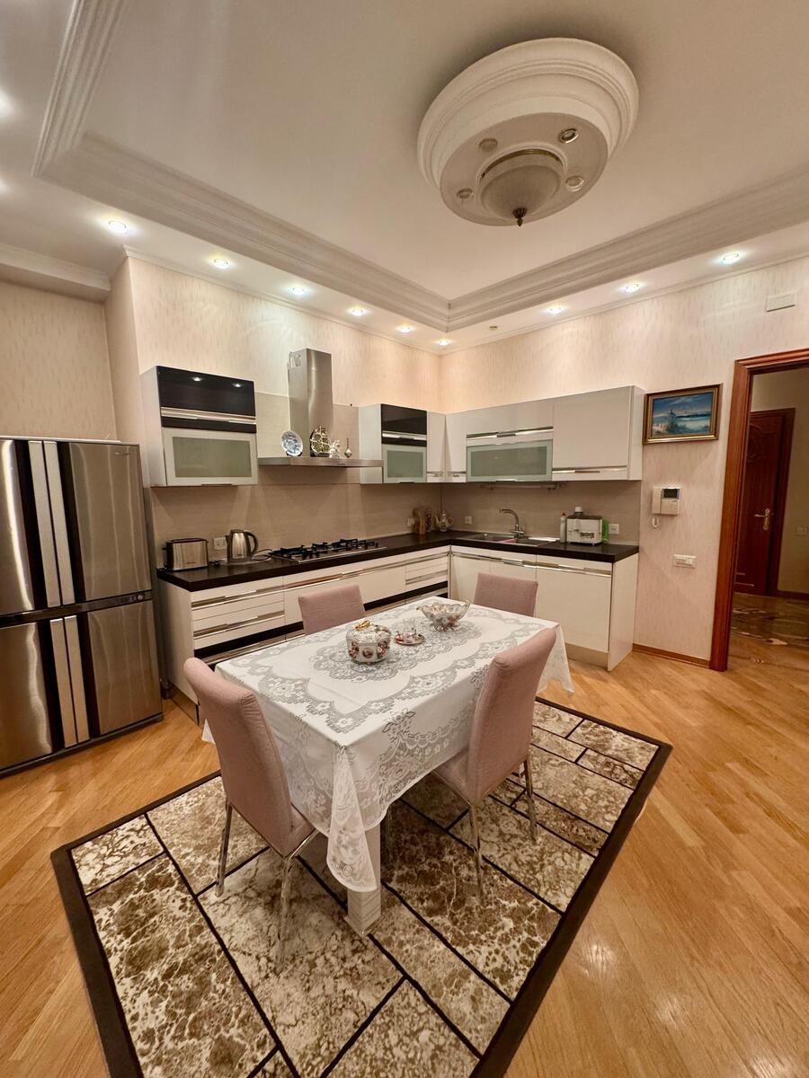 İcarəyə verilir 2 otaqlı yeni tikili 114 m² — Mənzil, Bakı (11)